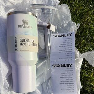 Authentic Stanley 40oz Quencher H2.0 Flowstate Tumbler Watercolor Dusk- New